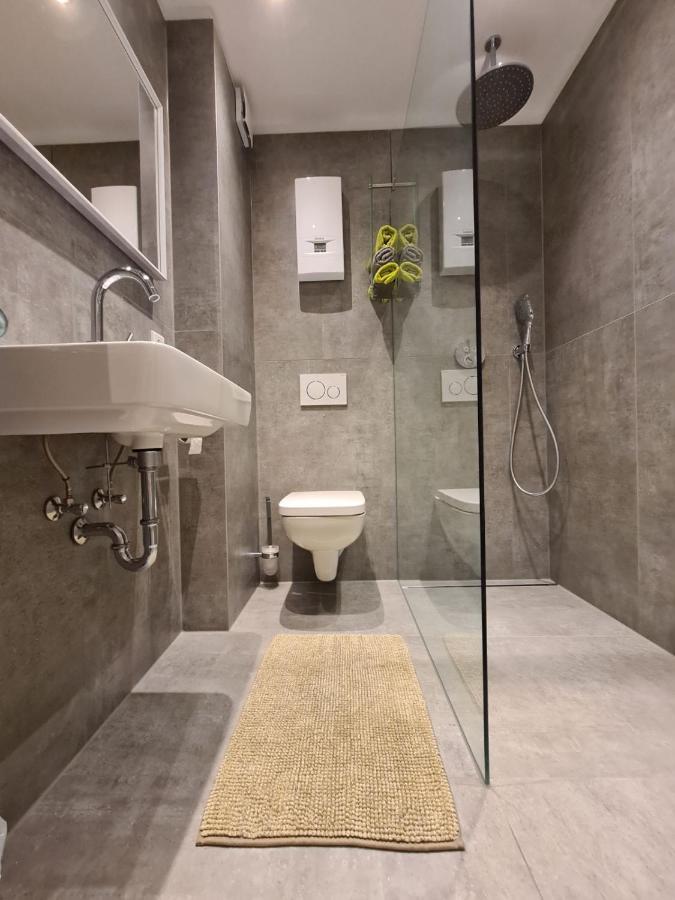 Apartment Jakimovski Wuppertal Bagian luar foto