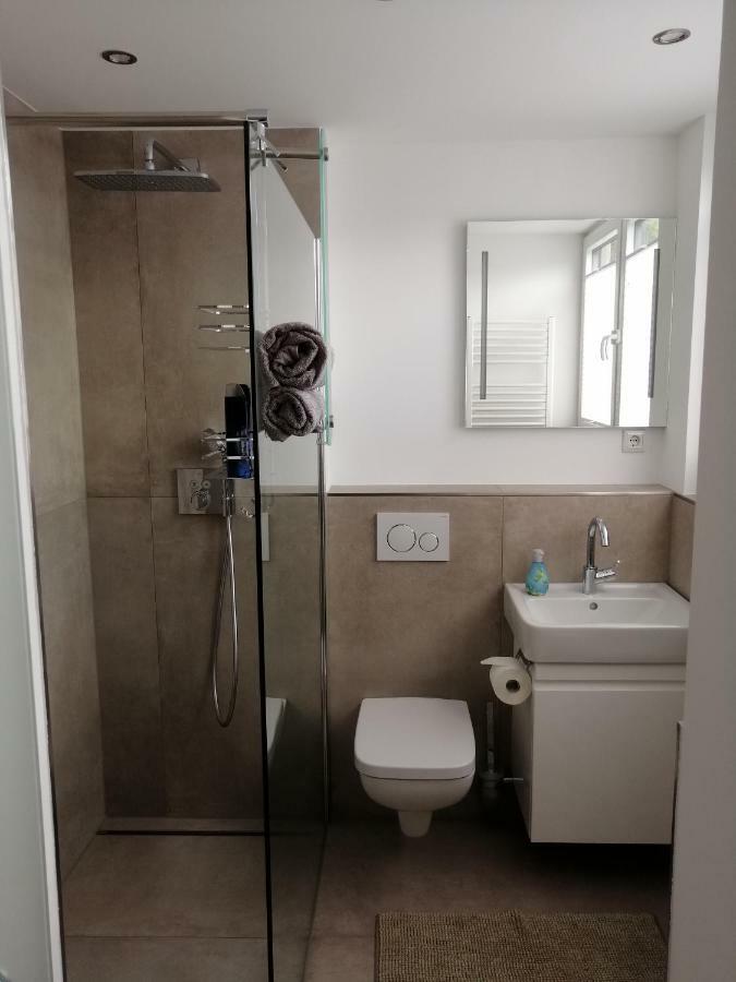Apartment Jakimovski Wuppertal Bagian luar foto